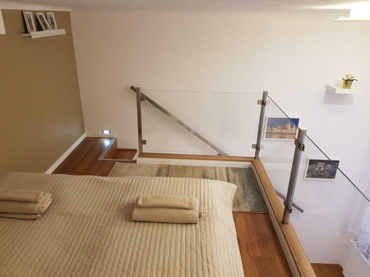 Renaissance Studio Apartment Budapešť Exteriér fotografie